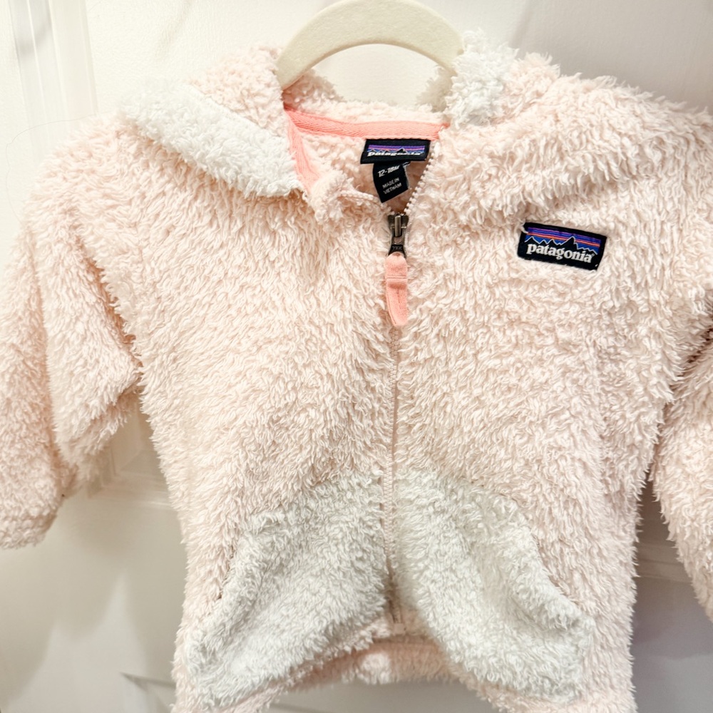 Authentic Patagonia Light Pink Furry Friends Fleece Hoody - 12-18M.